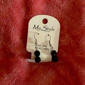 Black Dangling Earrings